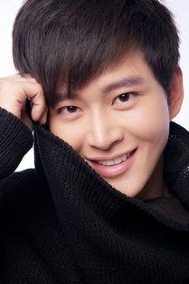 大学男孩生活照